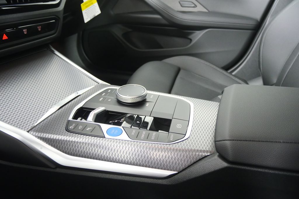 Thumbnail: 2026 BMW i4 - 23