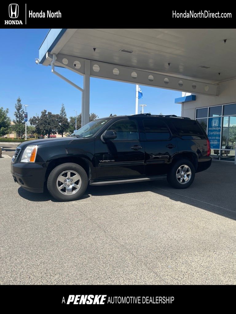 2009 GMC Yukon SLE -
                  Clovis, CA