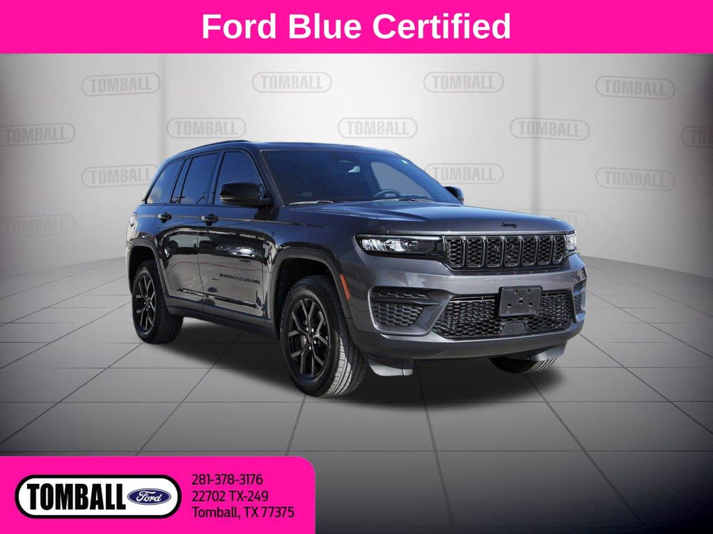 Baltic Gray Metallic Clearcoat 2024 Jeep Grand Cherokee SUV / Crossover 4X2 8-Speed Automatic