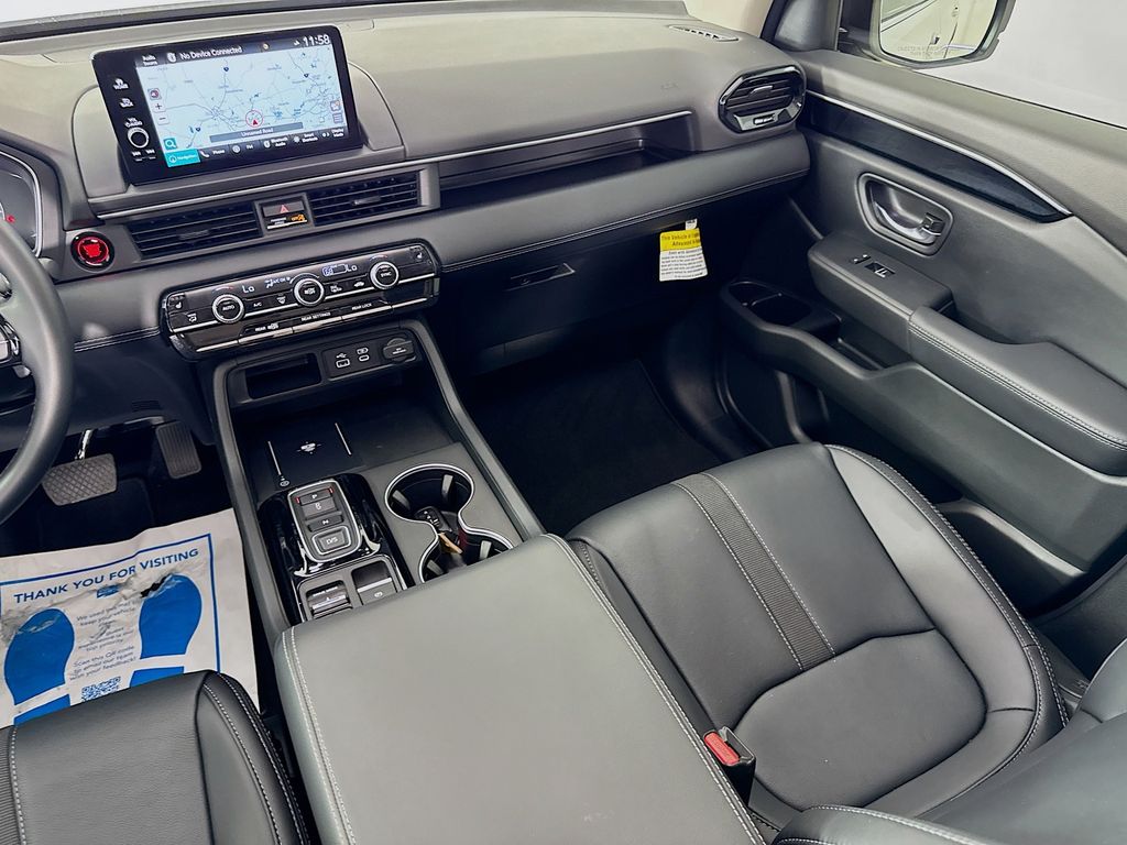 Used Car 2025 Honda Pilot  Touring For Sale Under $50,000 In Austin, Texas