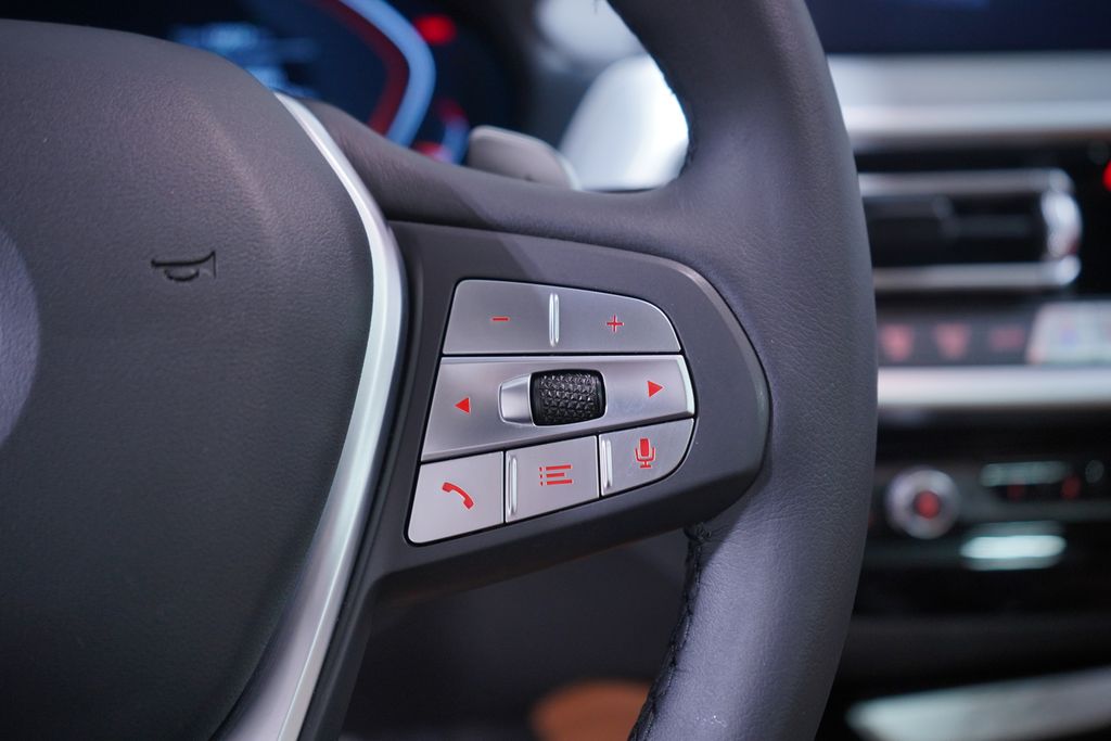 Thumbnail: 2024 BMW X4 - 21