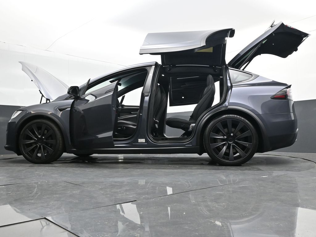 2022 Tesla Model X Plaid