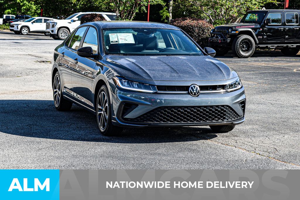 Used 2025 Gray Volkswagen 1.5T Sport image 5