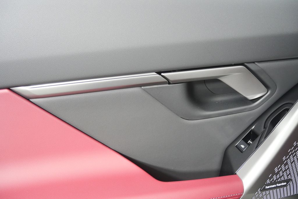 Thumbnail: 2026 BMW 5 Series - 14