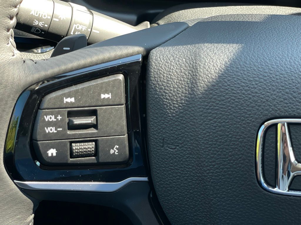 Thumbnail: 2026 Honda Odyssey - 15