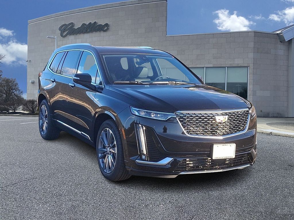 Thumbnail: 2025 Cadillac XT6 - 2