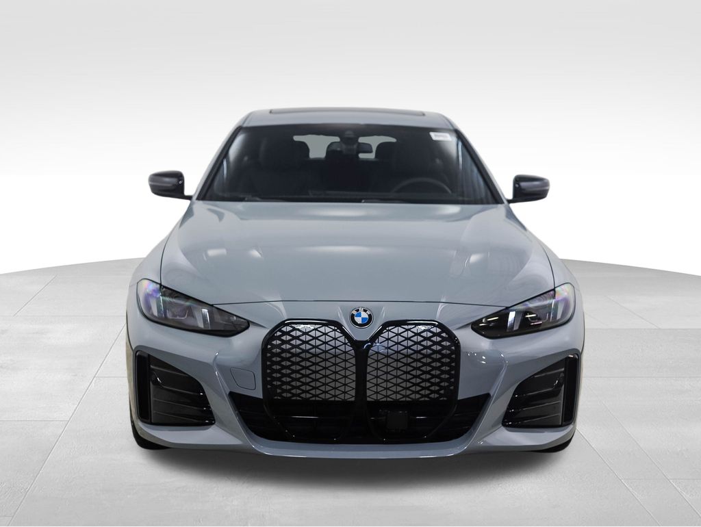 Thumbnail: 2026 BMW i4 - 8