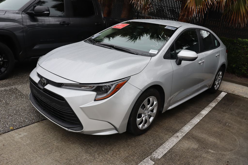 2024 Toyota Corolla LE -
                West Palm Beach, FL