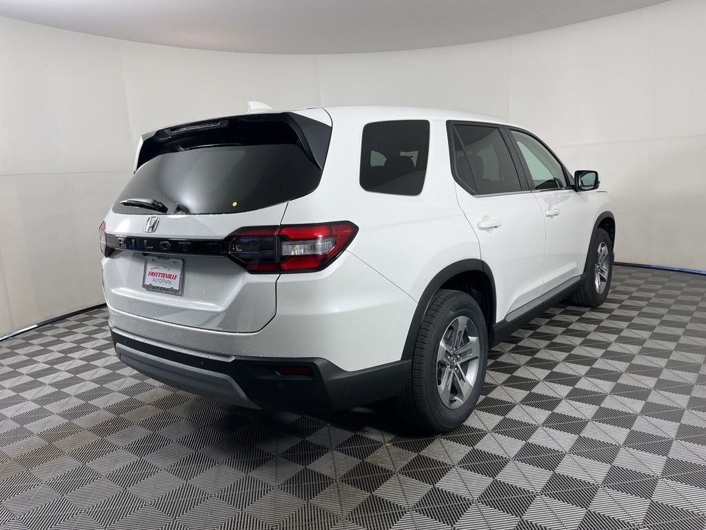 Thumbnail: 2025 Honda Pilot - 5