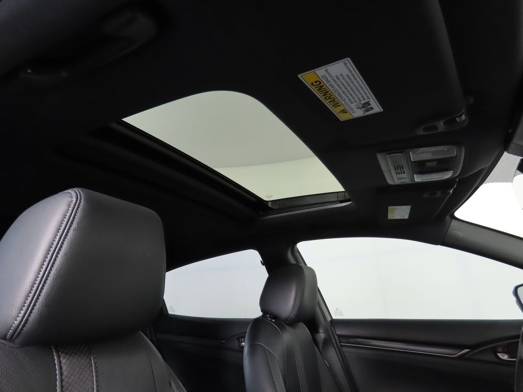 2020 Honda Civic Sport Touring 19