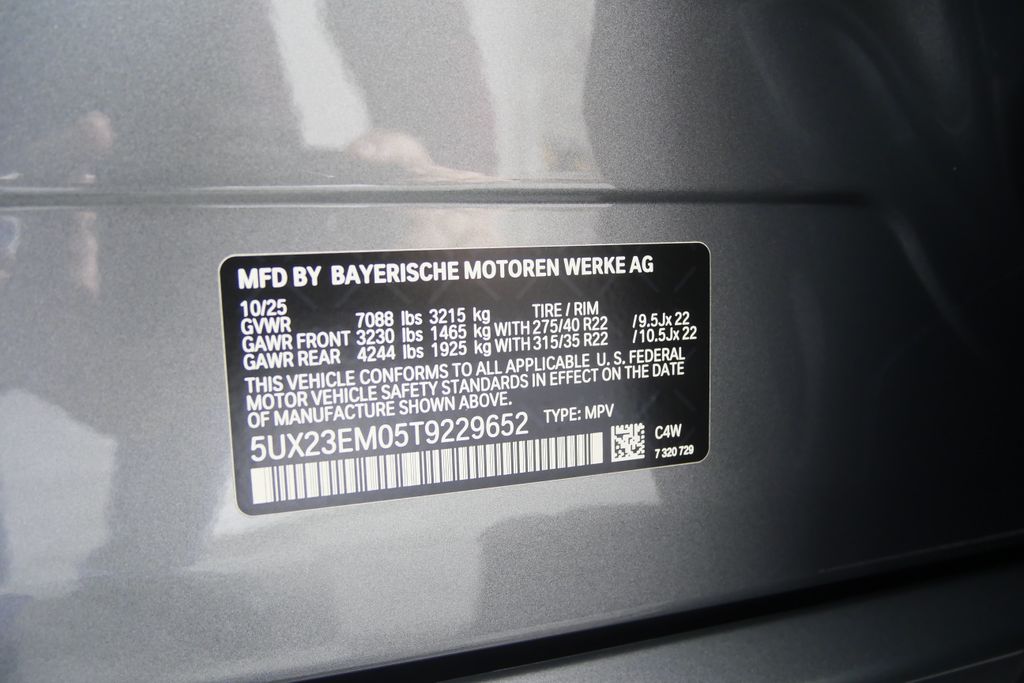Thumbnail: 2026 BMW X7 - 24