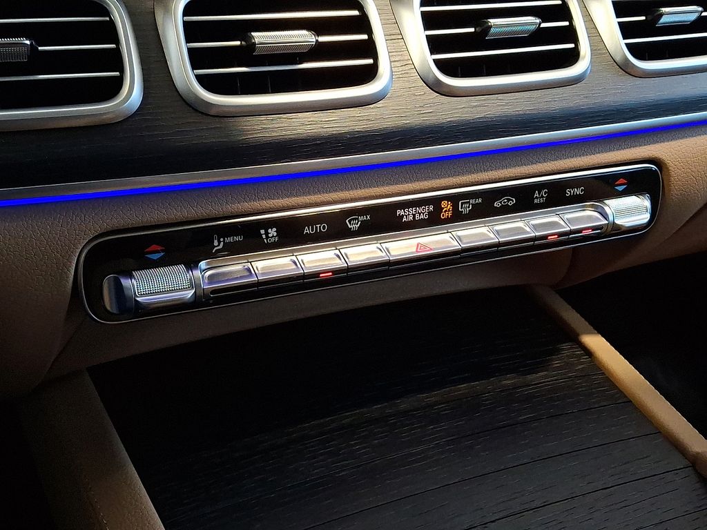 Thumbnail: 2026 Mercedes-Benz GLS - 11