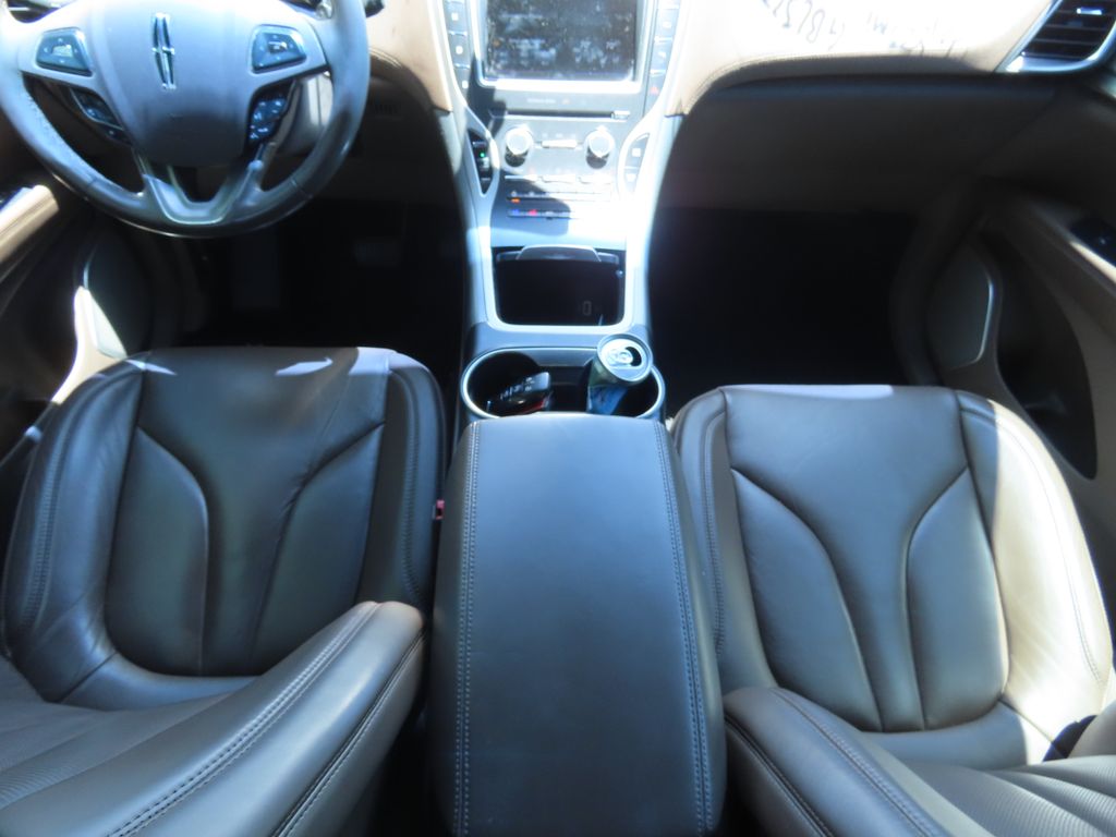 Thumbnail: 2016 Lincoln MKX - 9
