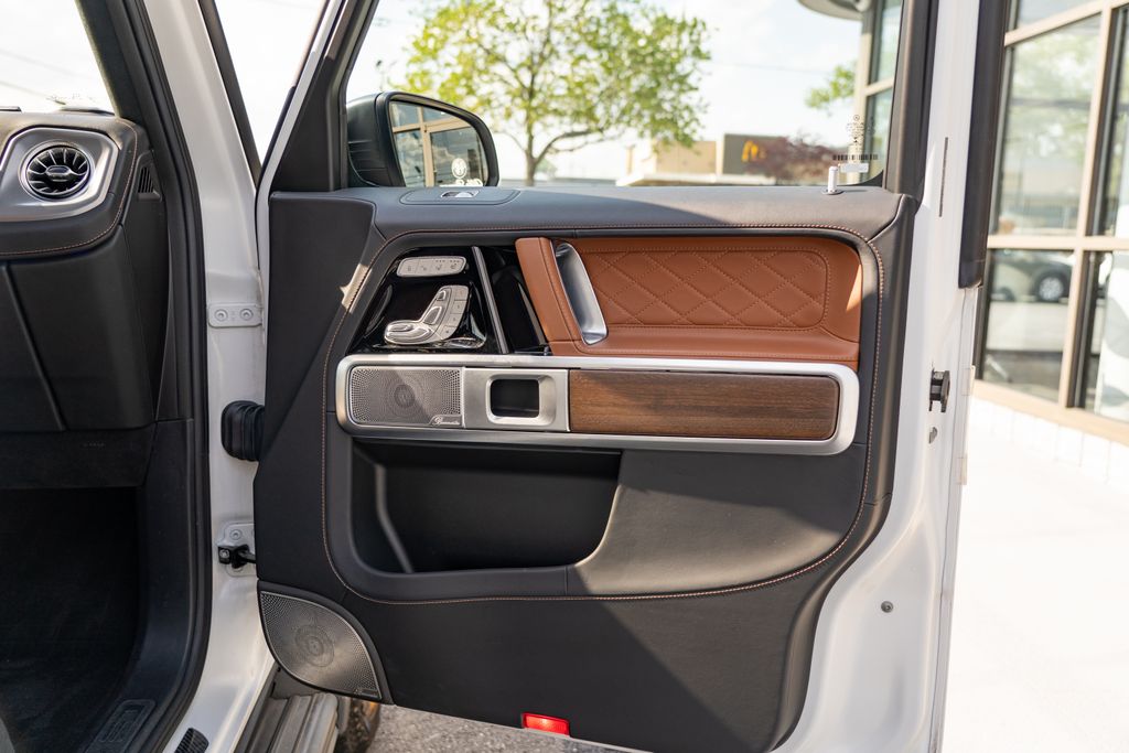 2022 Mercedes-Benz G-Class G 550 photo