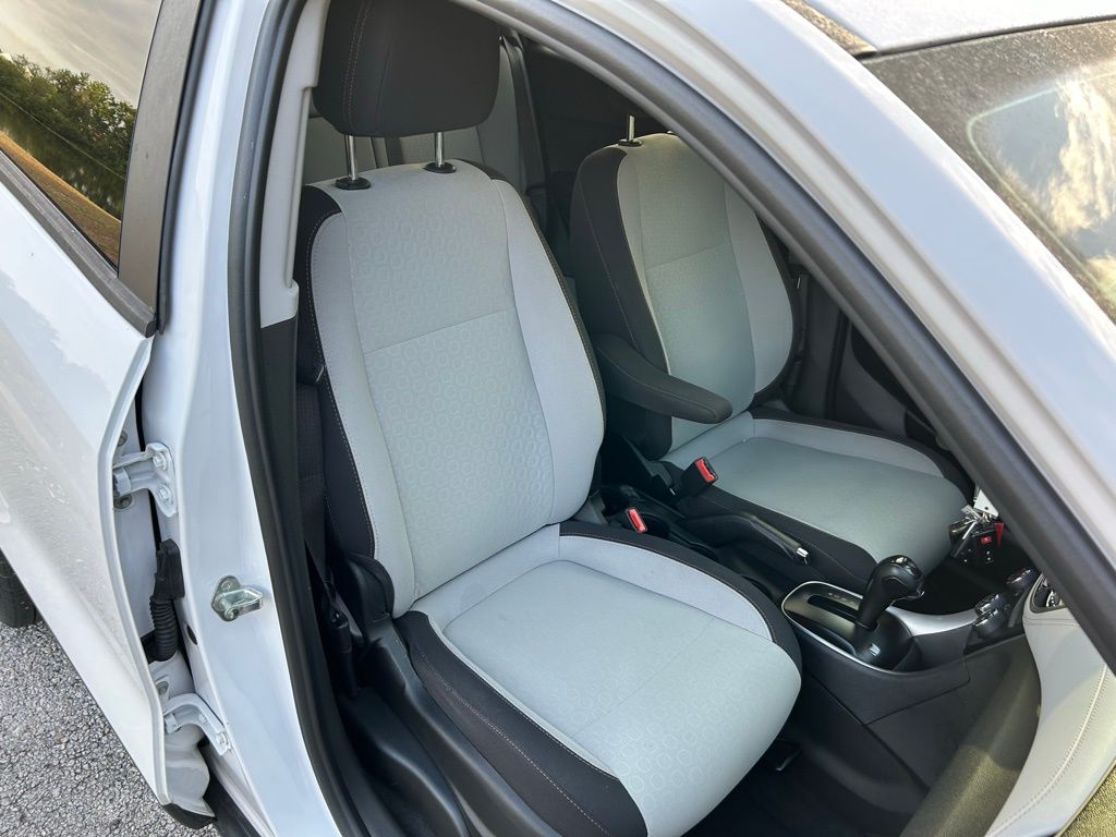 2020 Chevrolet Trax LS 15