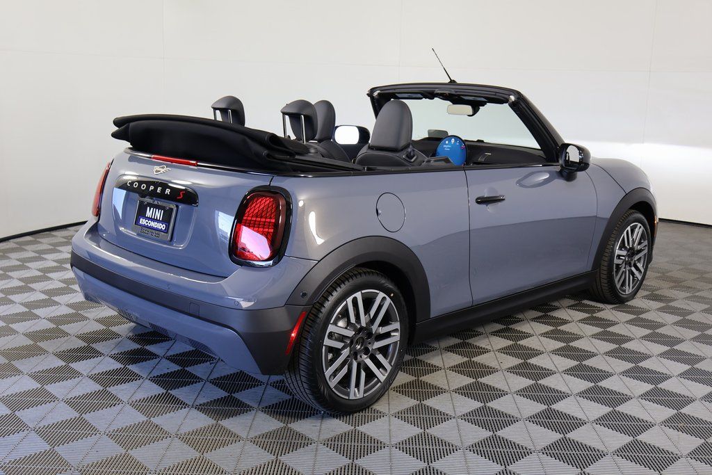 Thumbnail: 2026 MINI Cooper - 3