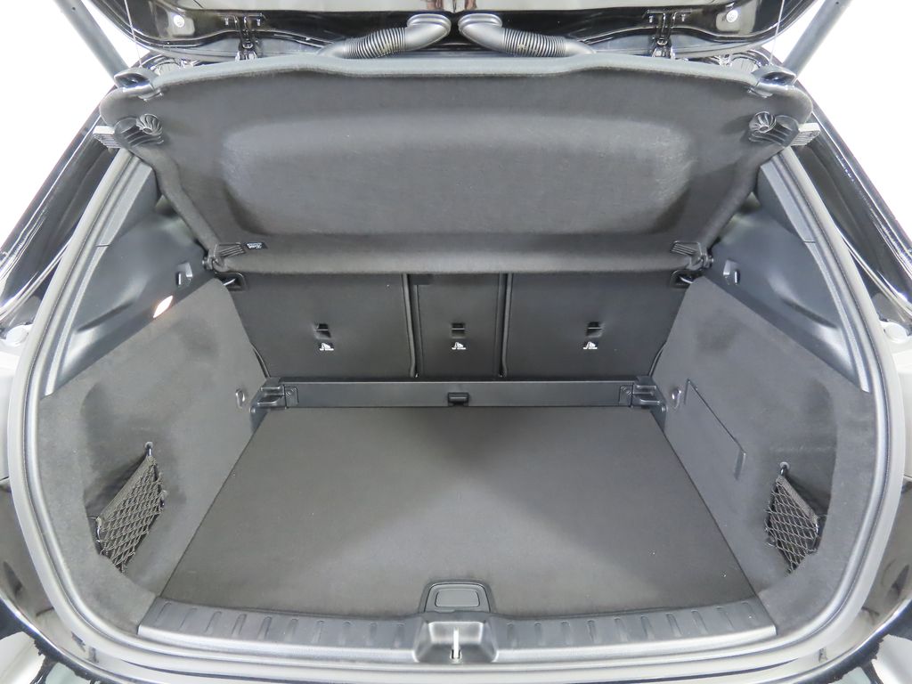 2025 Mercedes-Benz GLA 250 28
