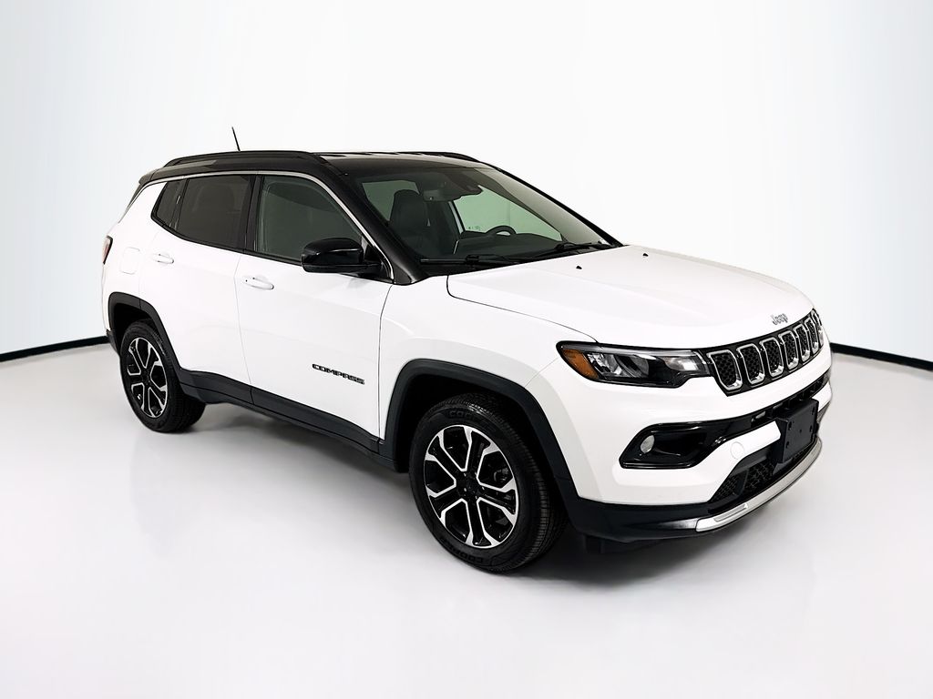 Thumbnail: 2023 Jeep Compass - 3