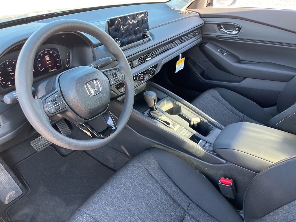 Thumbnail: 2025 Honda Accord - 10