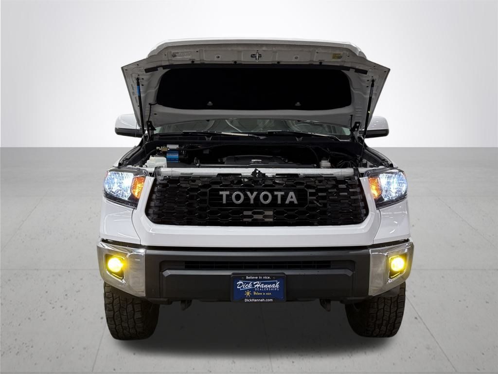 2015 Toyota Tundra SR5