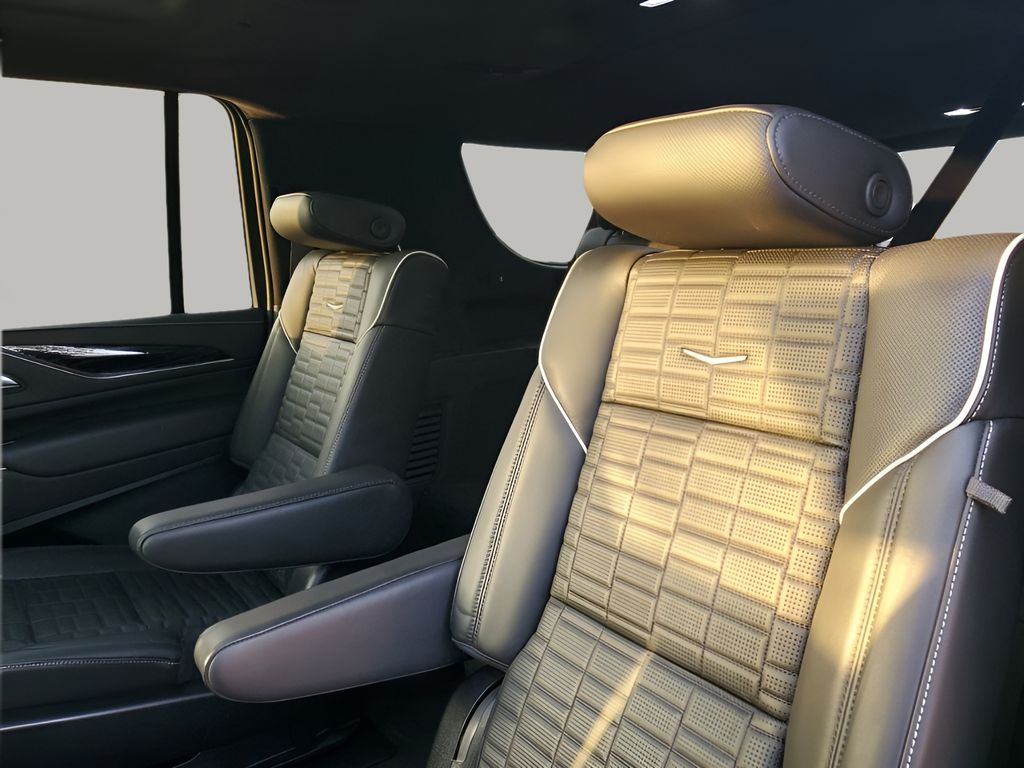 Used Car 2023 Cadillac Escalade Esv  V-series For Sale Under $100,000 In Austin, Texas