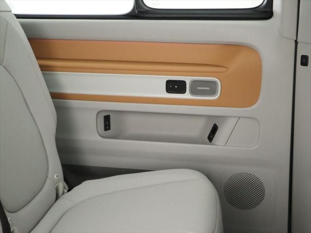 Thumbnail: 2025 Volkswagen ID.Buzz - 28