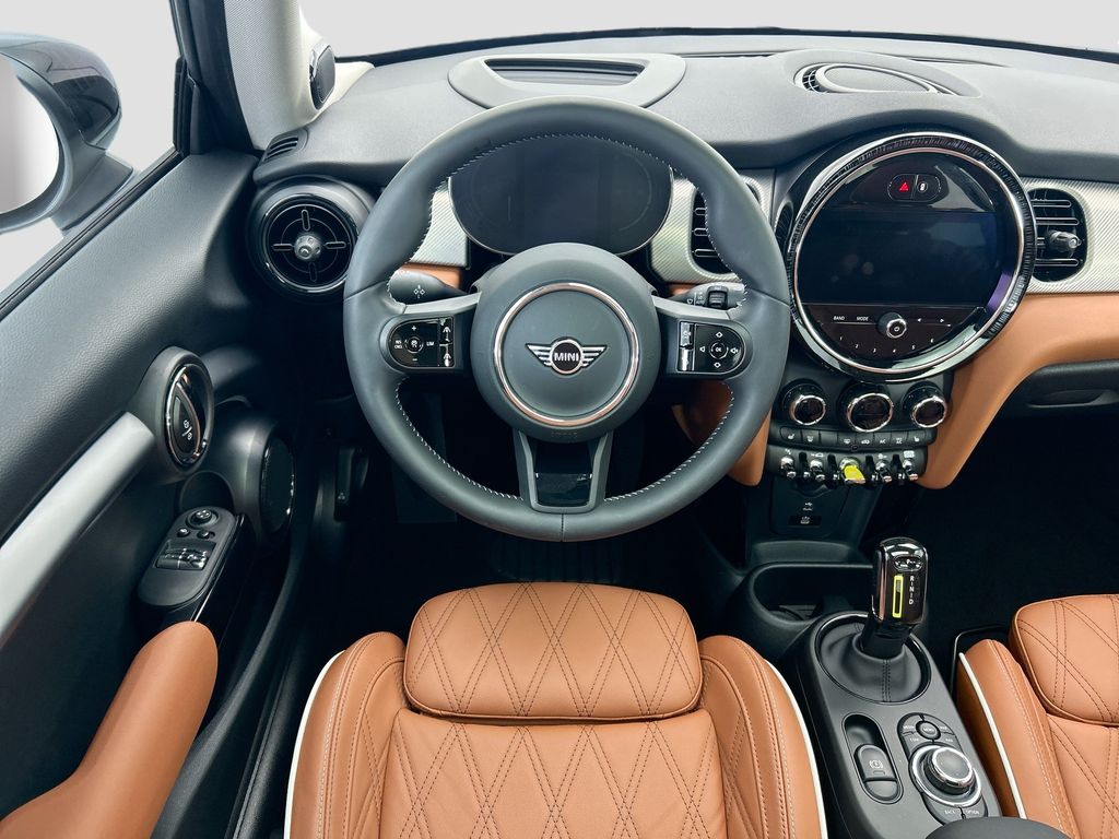 Thumbnail: 2024 MINI Cooper - 14