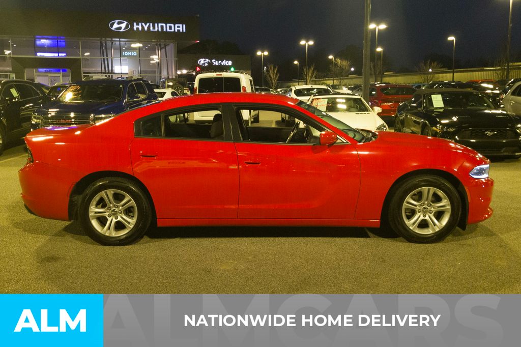 2022 Dodge Charger SXT photo 4
