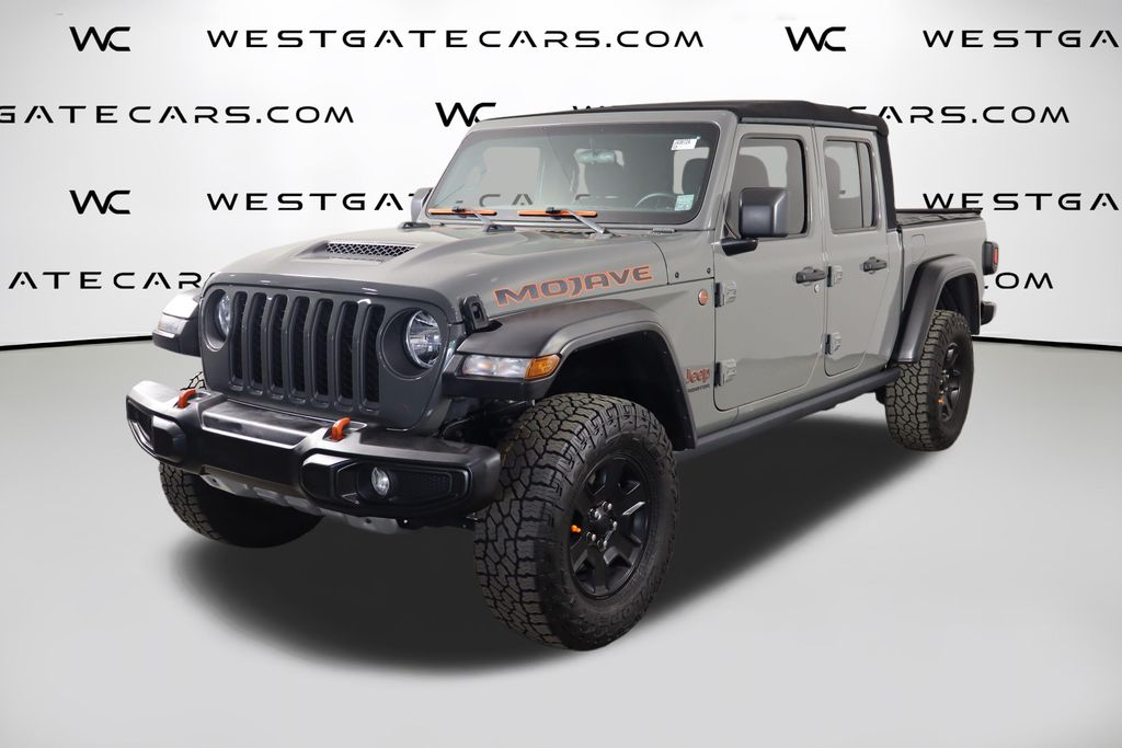 Sting-Gray Clearcoat 2020 Jeep Gladiator Pickup Truck Four-Wheel Drive 6-Speed Manual