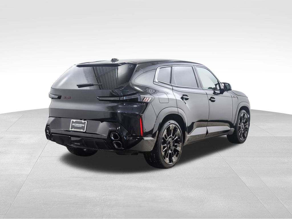 Thumbnail: 2026 BMW XM - 5