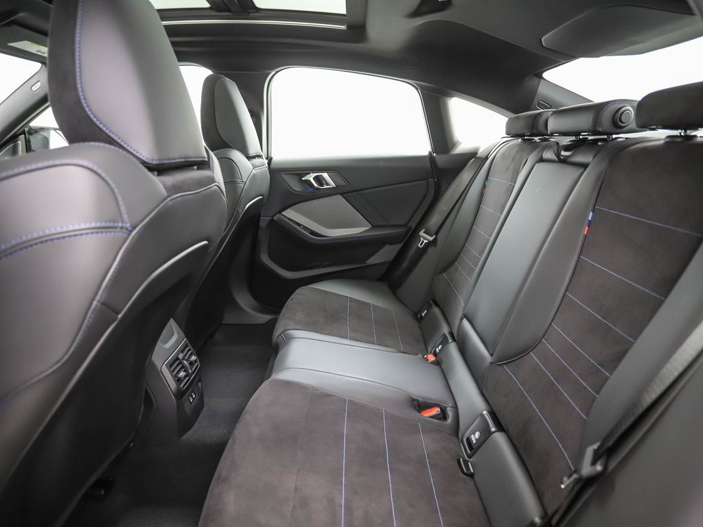 Thumbnail: 2026 BMW 2 Series - 22