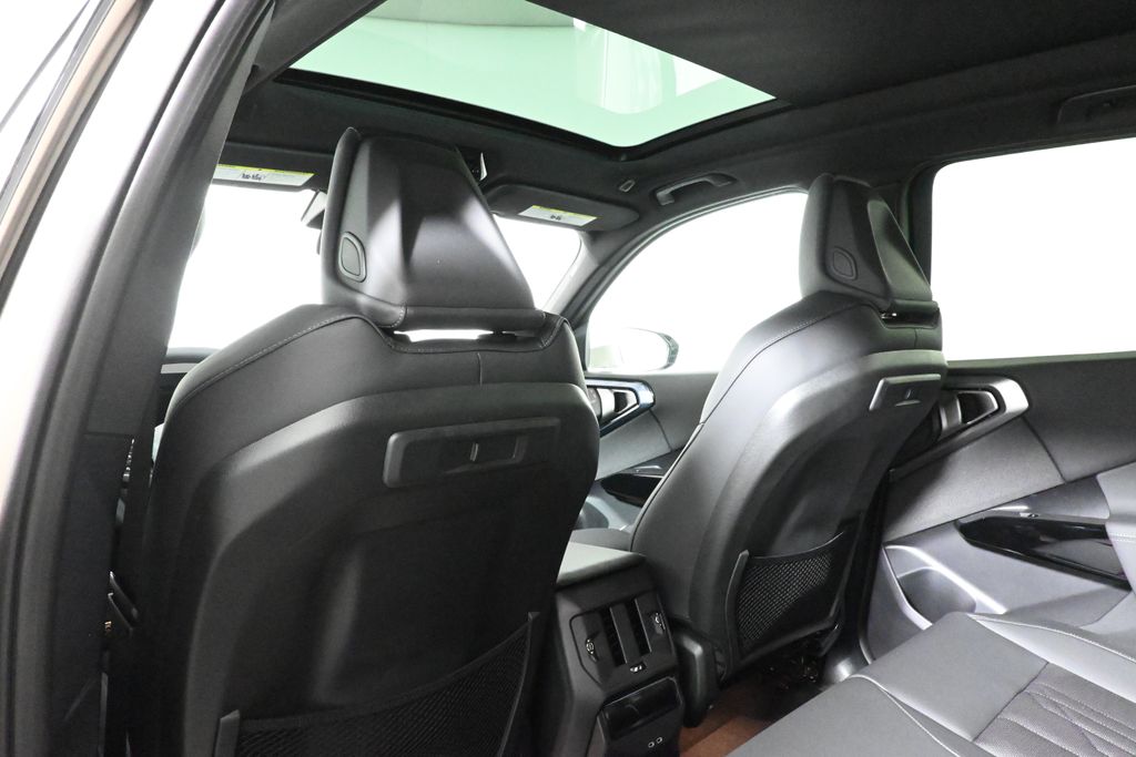 Thumbnail: 2026 BMW X3 - 31