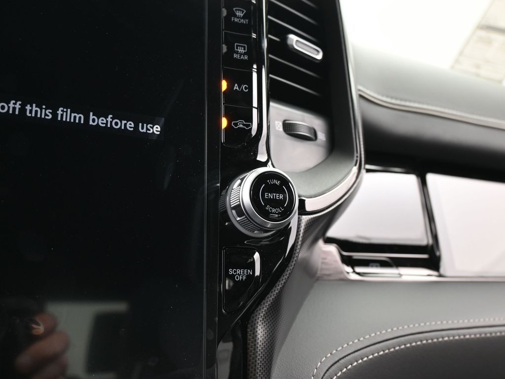 New 2026 Bright White Clearcoat Ram Limited image 20