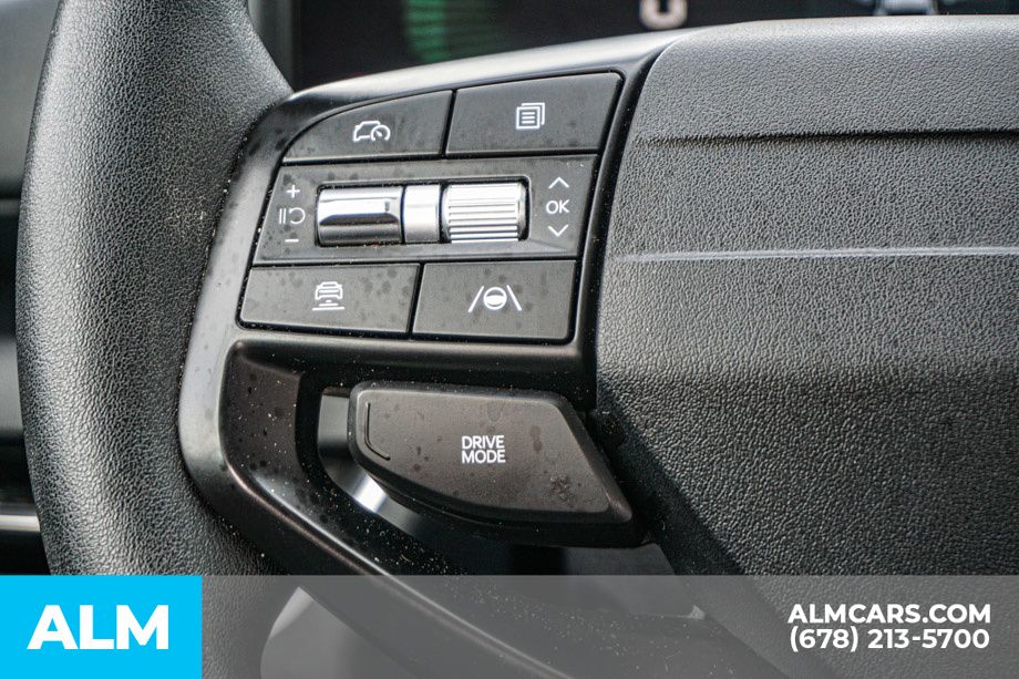 Used 2025 Gray Kia LXS image 29
