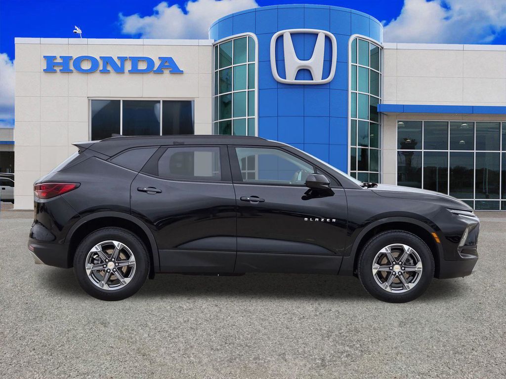 Used 2024 Chevrolet Blazer SUV