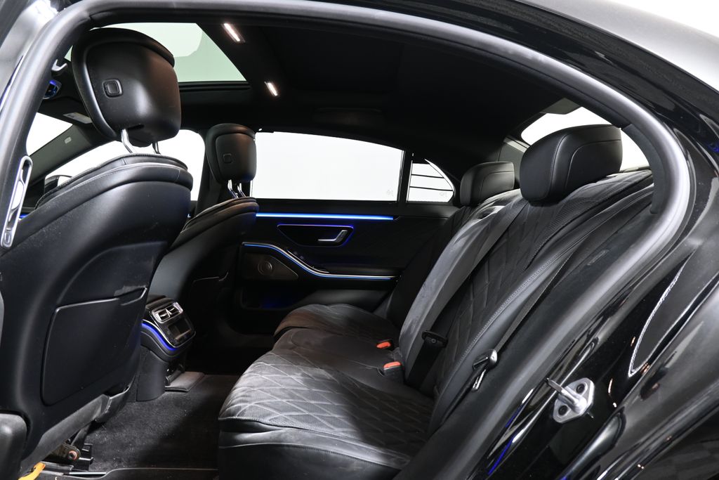 Thumbnail: 2021 Mercedes-Benz S-Class - 7