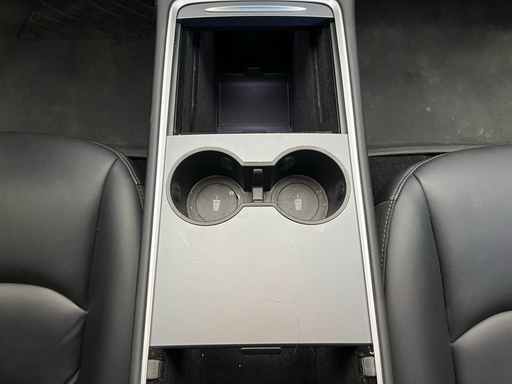 Thumbnail: 2023 Tesla Model 3 - 13