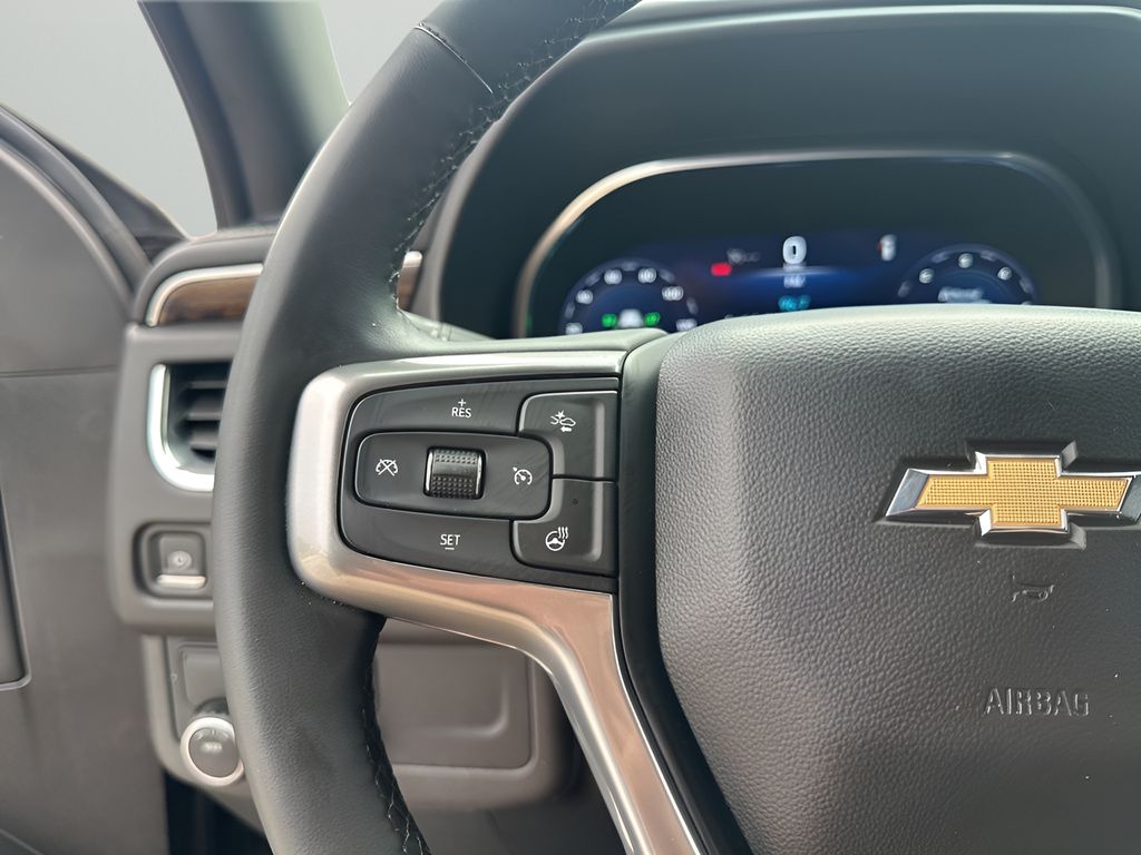 Used Car 2023 Chevrolet Suburban  Premier For Sale Under $60,000 In Austin, Texas