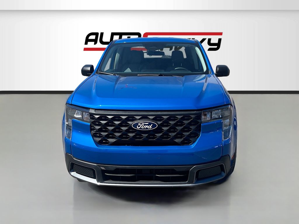 Used 2025 Blue Ford XLT image 2