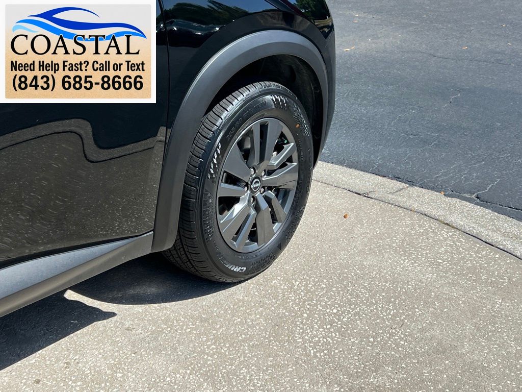 2024 Nissan Pathfinder SV Black at Lugoff Nissan