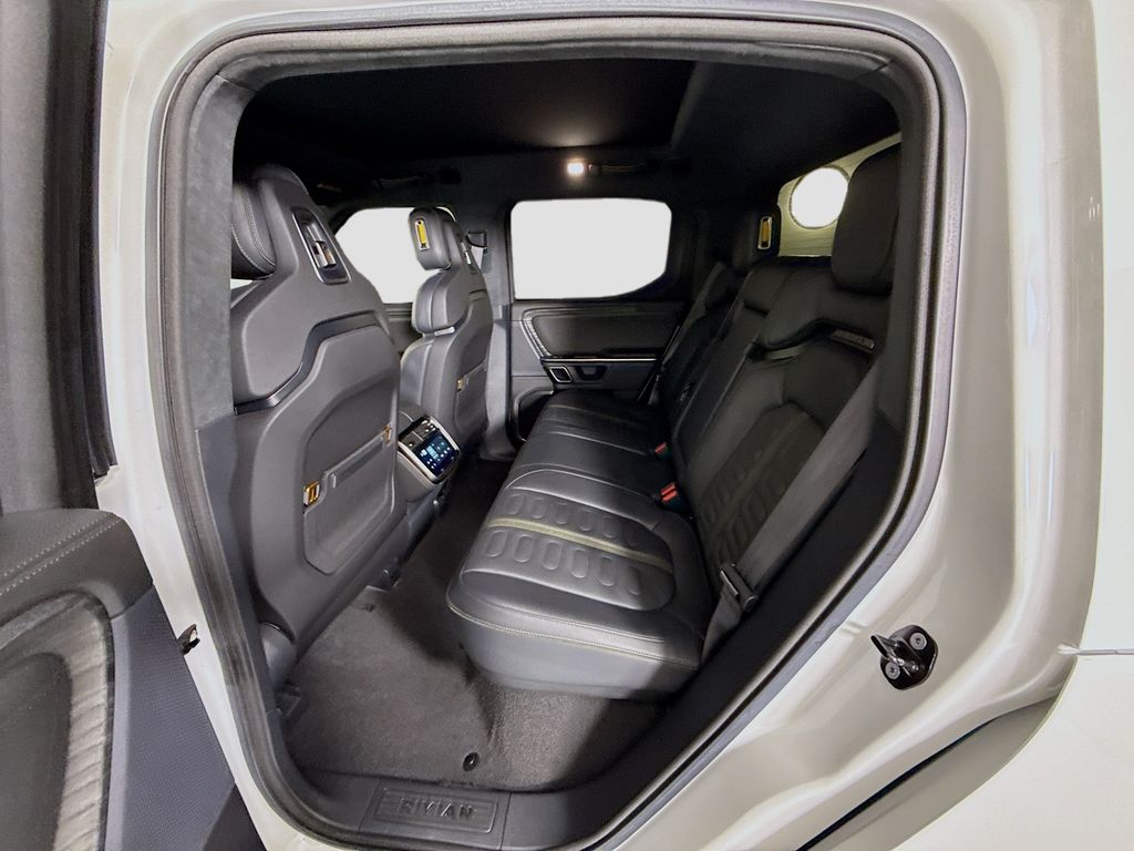 Thumbnail: 2023 Rivian R1T - 21