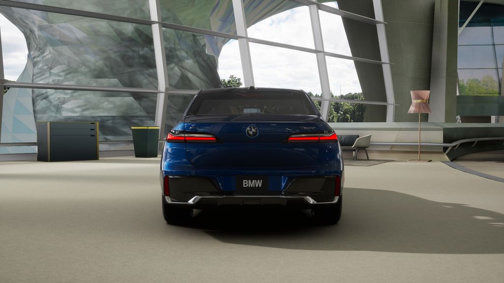 Thumbnail: 2026 BMW 7 Series - 31