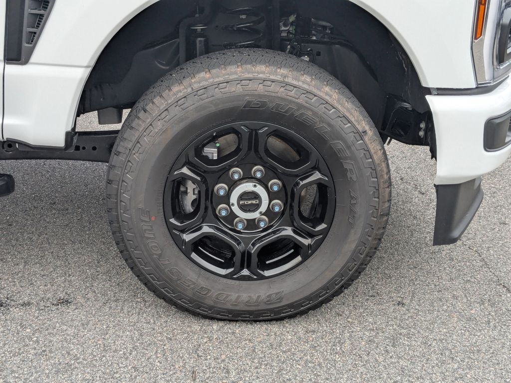 2025 Ford F-350 Super Duty XL