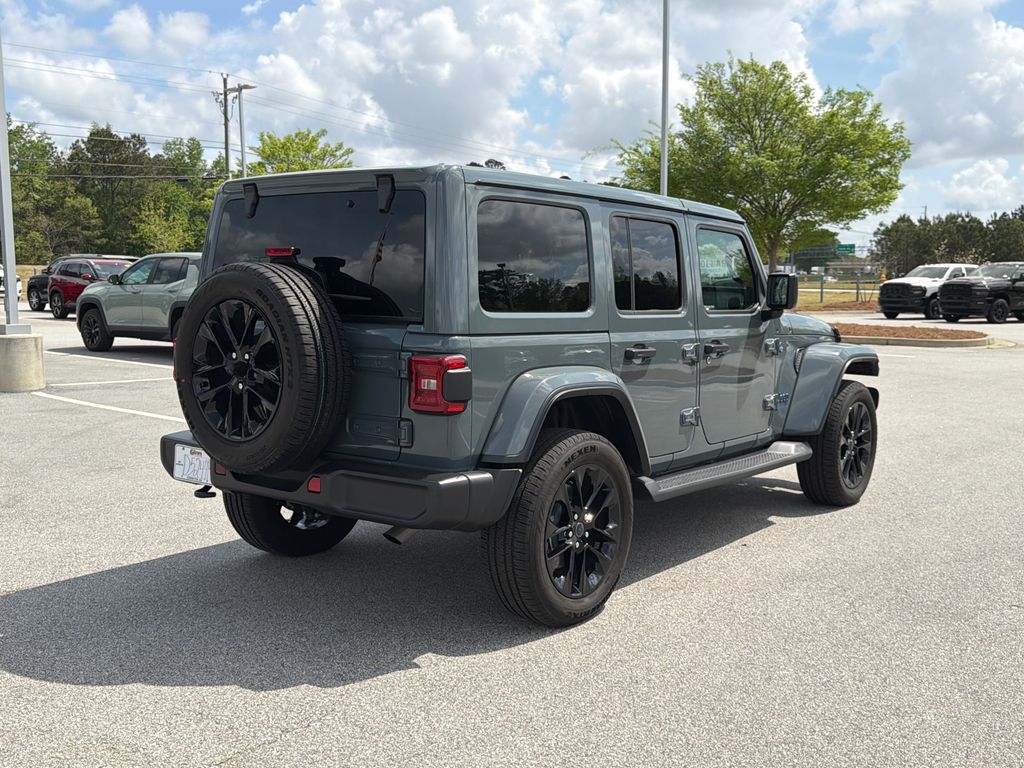 Used 2025 Gray Jeep Sahara 4xe image 7