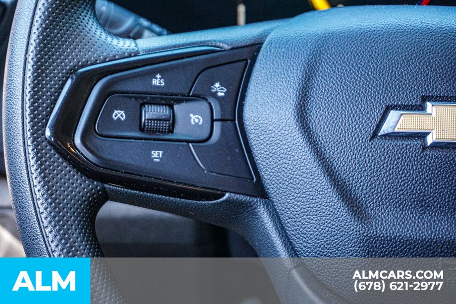 Used 2025 Red Chevrolet LT image 28