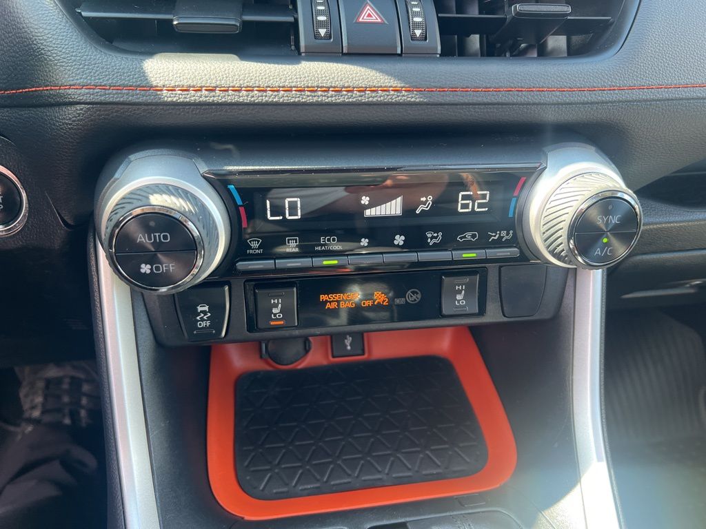2022 Toyota RAV4 Adventure photo