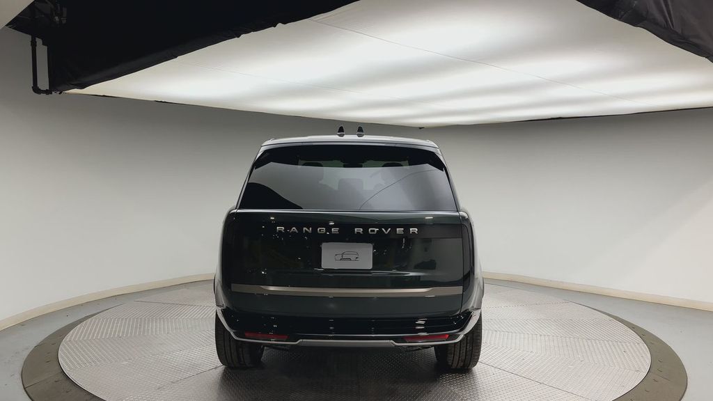 Thumbnail: 2026 Land Rover Range Rover - 3