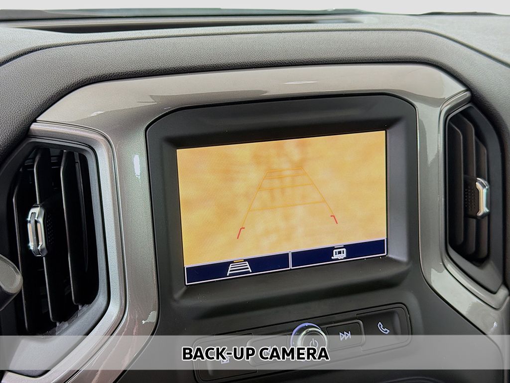 Used 2026 White GMC Pro image 4