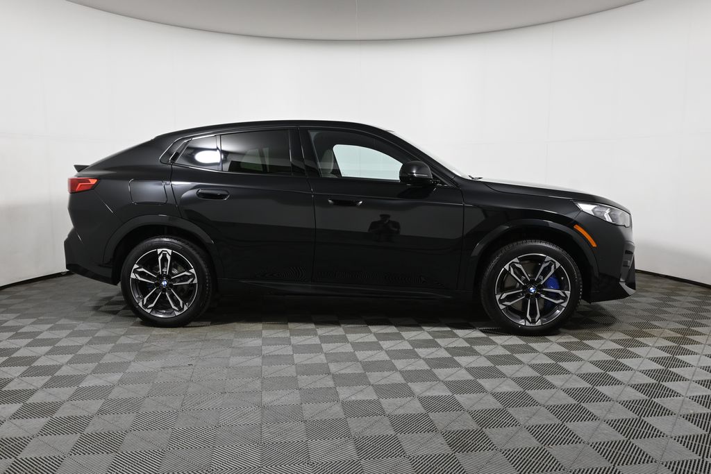 Thumbnail: 2026 BMW X2 - 8