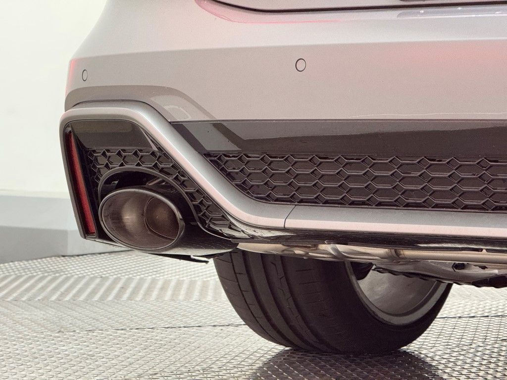 Thumbnail: 2026 Audi RS 7 - 23